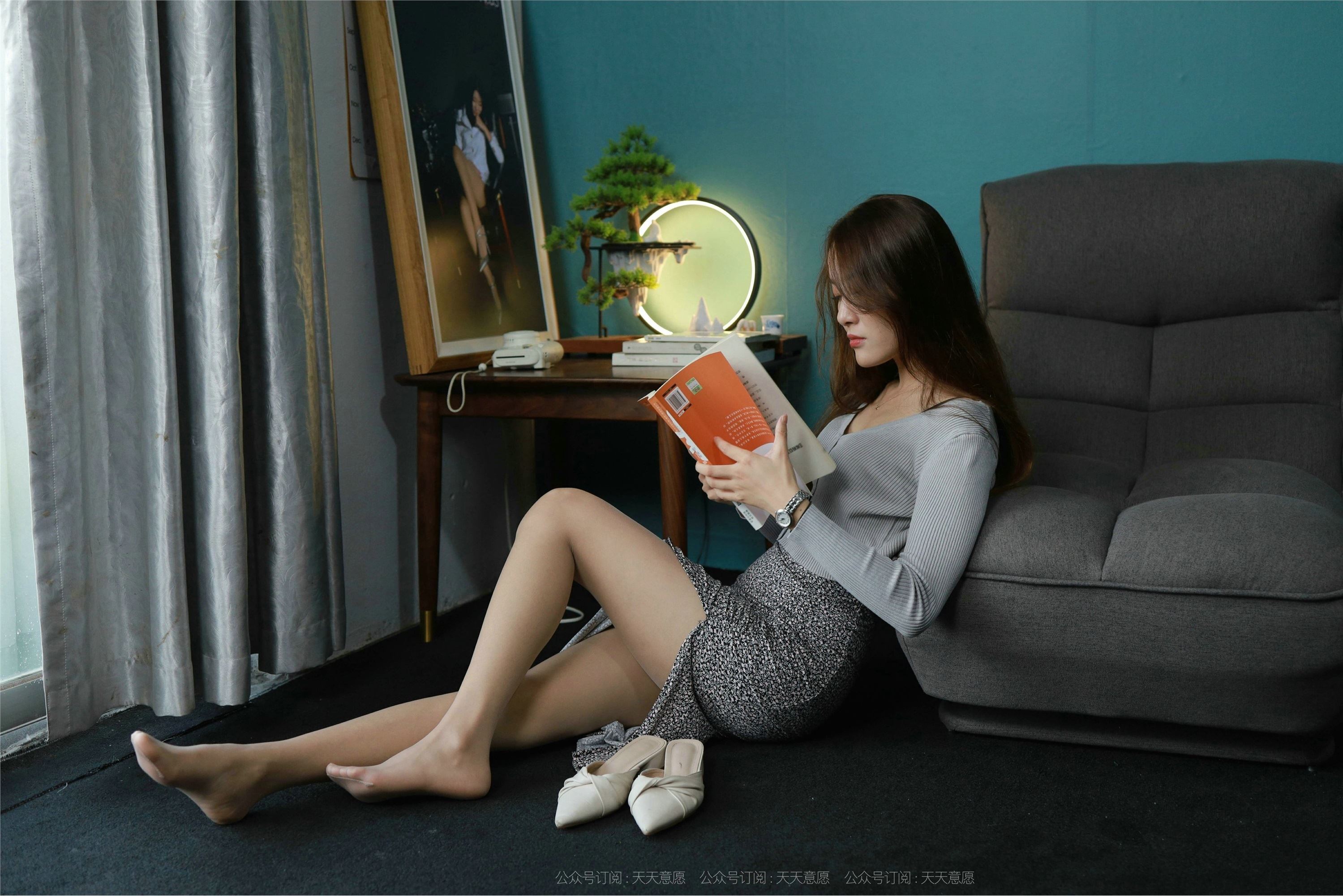 IESS异思趣向  2021.08.19 丝享家894：婉苹《温柔的碎花裙》